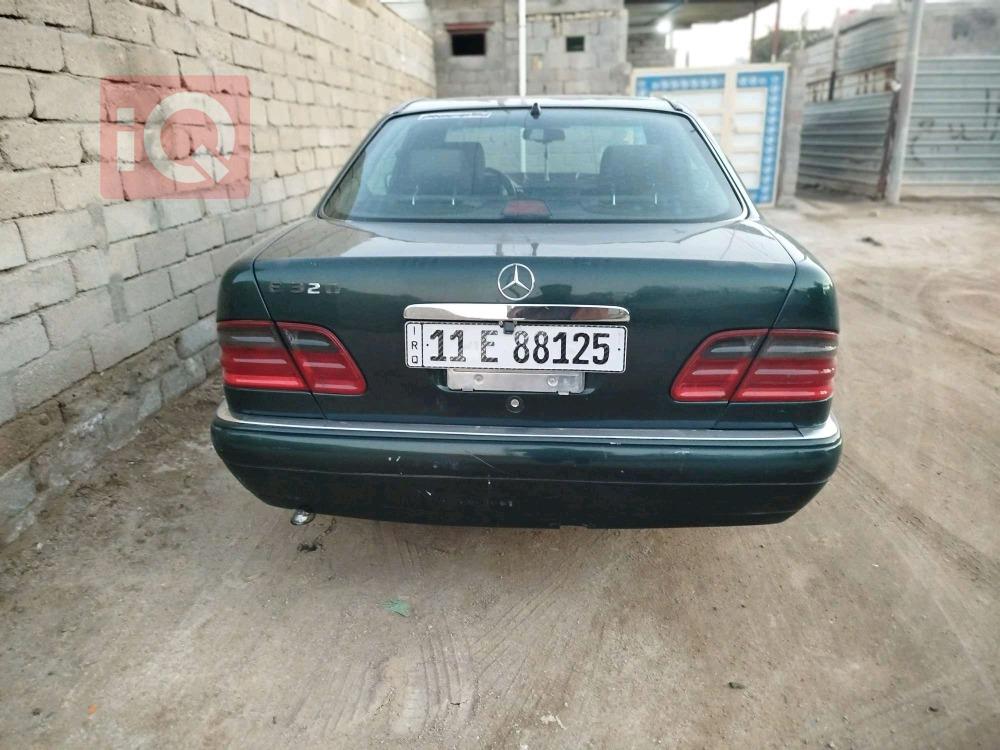 مرسيدس بنز E-Class